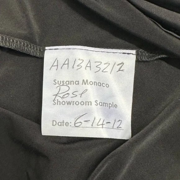 Gorgeous dress by Susana Monaco Asymmetrical NWOT - Picture 6 of 6
